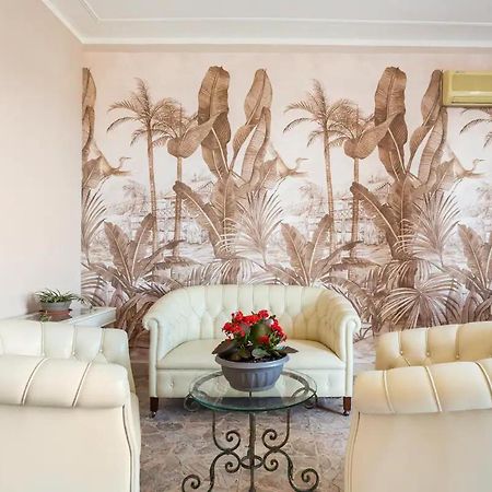 Top Floor Apartment Near Historic Fortino Catania Exterior foto
