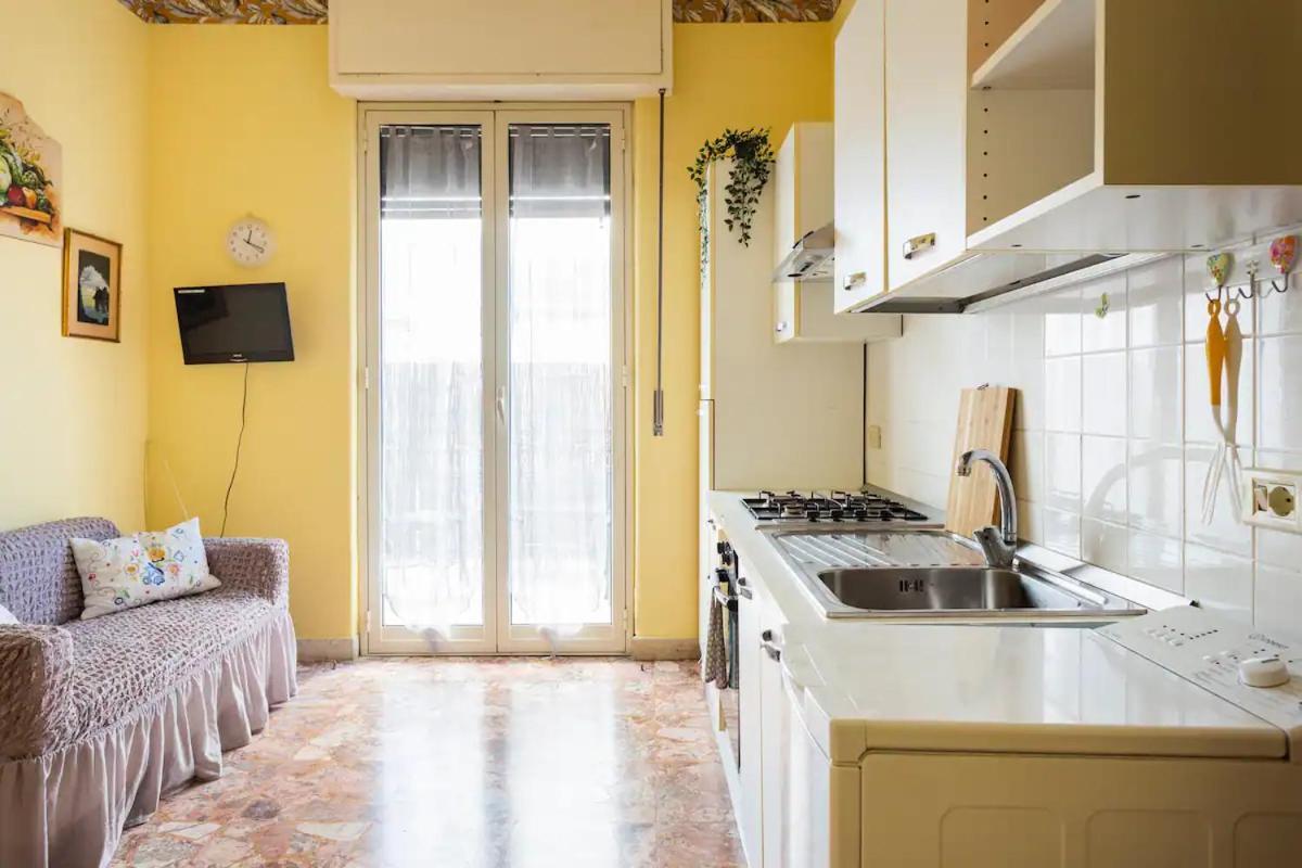 Top Floor Apartment Near Historic Fortino Catania Exterior foto
