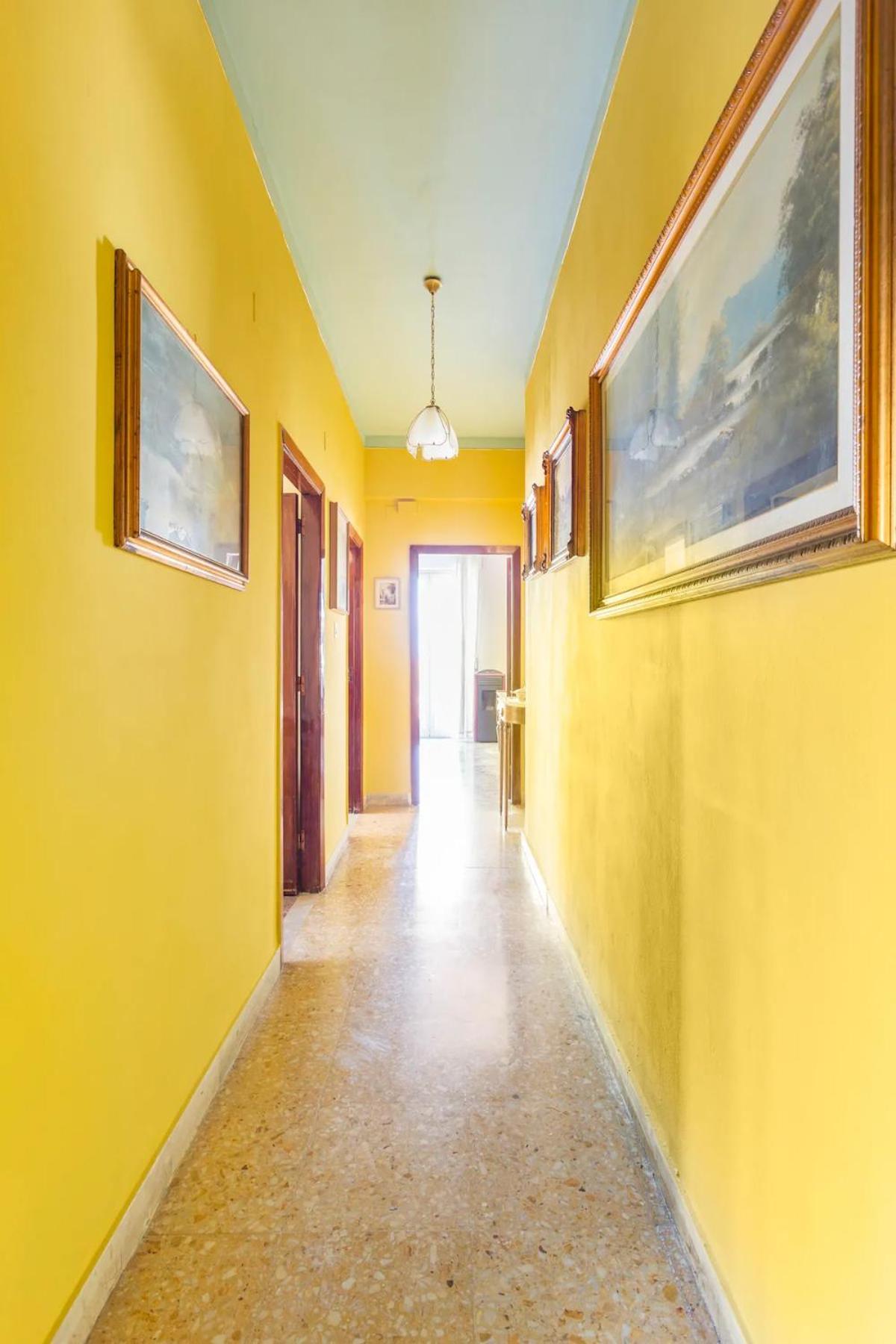 Top Floor Apartment Near Historic Fortino Catania Exterior foto